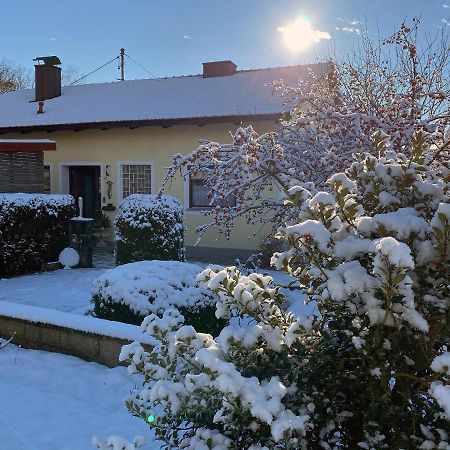 Ferienwohnung Sonnenhang Esternberg ภายนอก รูปภาพ