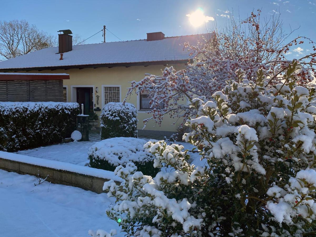 Ferienwohnung Sonnenhang Esternberg ภายนอก รูปภาพ